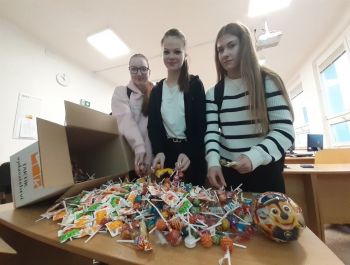 Studenti OA pomáhají nemocným a znevýhodněným dětem