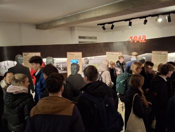 Pražská historická exkurze – připomínka odvahy, obětí i hodnot svobody